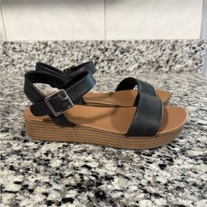 Women’s Cushionaire Platform Sandals